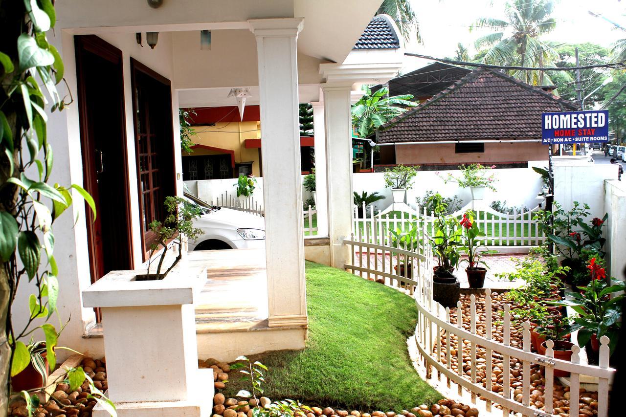 Homested Homestay Fort Коччи Экстерьер фото